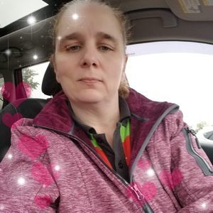 Meet your Posher, Leeanne